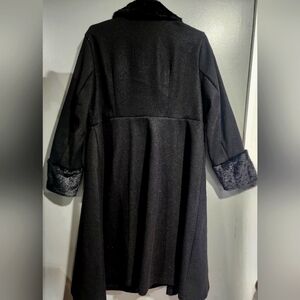 Shein Coat Xl size. Black color